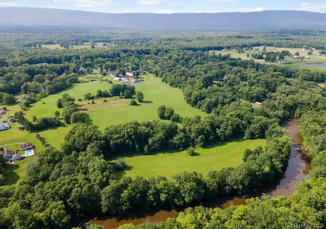 Homes for sale in Shawangunk, NY | 174 Hardenburgh Rd, Shawangunk, NY 12566 | MLS# 985820