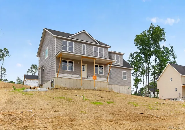 2nd image of 32 Tamarack Dr, Chester, NY 10918 | MLS# 985831
