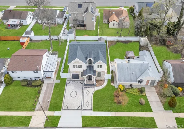 Photo 2 of Single family home for sale at 157 4th Street, Oyster Bay, NY 11801 | MLS# 985834 | Listing updated on 2026-06-28