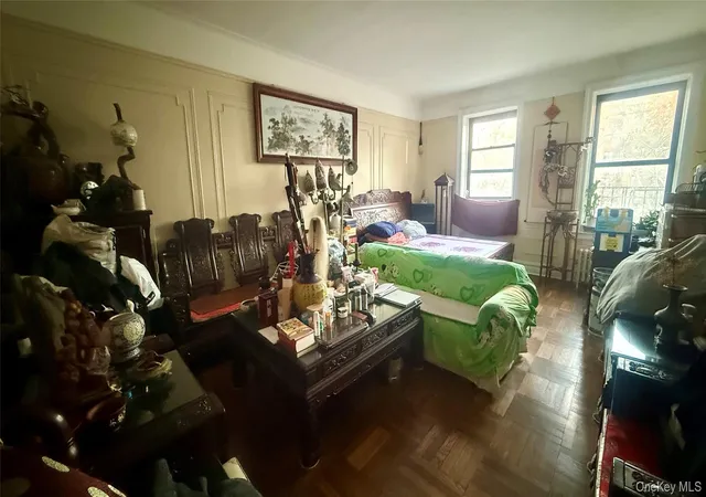 4th image of 4220 Kissena Blvd #E18, New York, NY 11355 | MLS# 985844