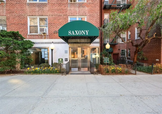 Photo 2 of Sale Pending at 67 40 Booth St #4O, Forest Hills, NY 11375 | MLS# 985859 | Listing updated on 2026-09-19