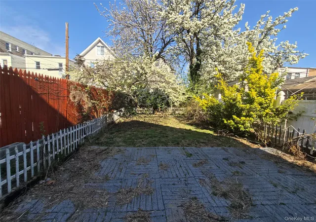 Photo 2 of Sale Pending at 9119 110th Street, New York, NY 11418 | MLS# 985950 | Listing updated on 2026-04-29