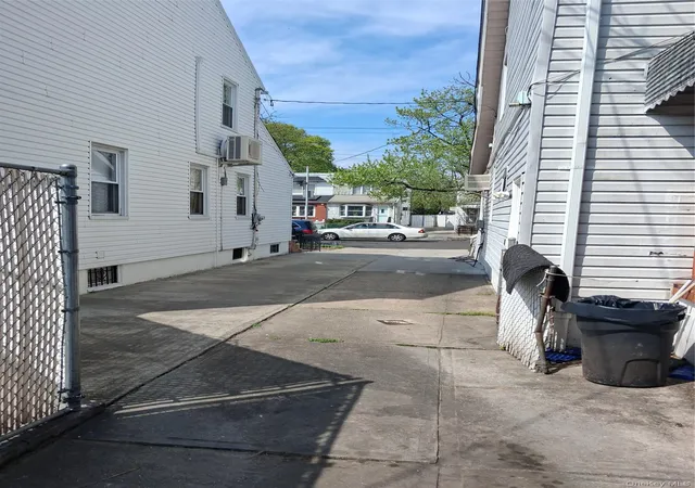 Photo 3 of Single family home for sale at 5316 Ave M, New York, NY 11234 | MLS# 985992 | Listing updated on 2026-07-24