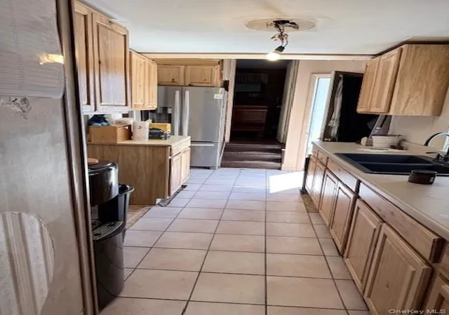 3rd image of 56 Shipp St, Newburgh (city), NY 12550 | MLS# 986049