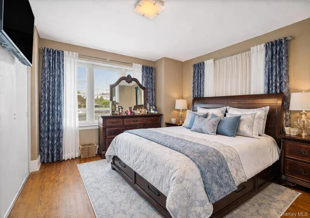 Photo 3 of Single family home for sale at 5911 Fresh Pond Rd, Maspeth, NY 11378 | MLS# 986078 | Listing updated on 2026-09-07