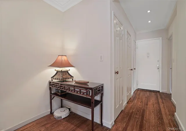 Homes for sale in White Plains, NY | 101 Old Mamaroneck Rd #2A7, White Plains, NY 10605 | MLS# 986094