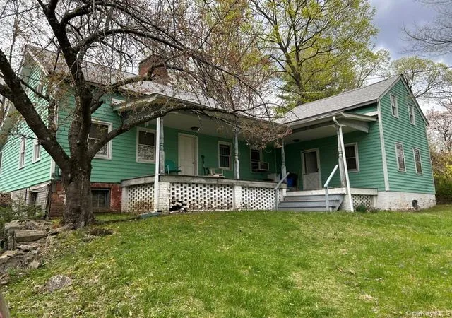 Photo 3 of Single family home for sale at 1 Boulderberg Rd, Stony Point, NY 10986 | MLS# 986195 | Listing updated on 2026-09-18
