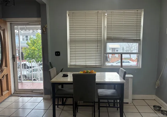Photo 3 of House for sale at 1844 Tomlinson Ave, New York, NY 10461 | MLS# 986233 | Listing updated on 2026-09-24