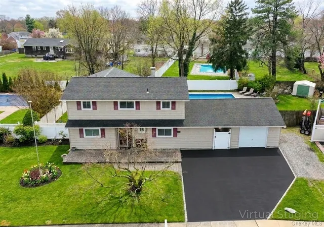 2nd image of 26 Stevenson Pl, Deer Park, NY 11729 | MLS# 986243