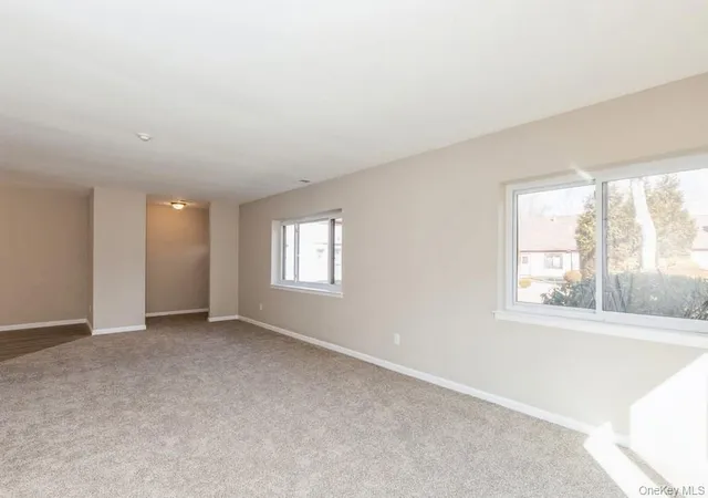 3rd image of 524 Picasso Wy, Brookhaven, NY 11953