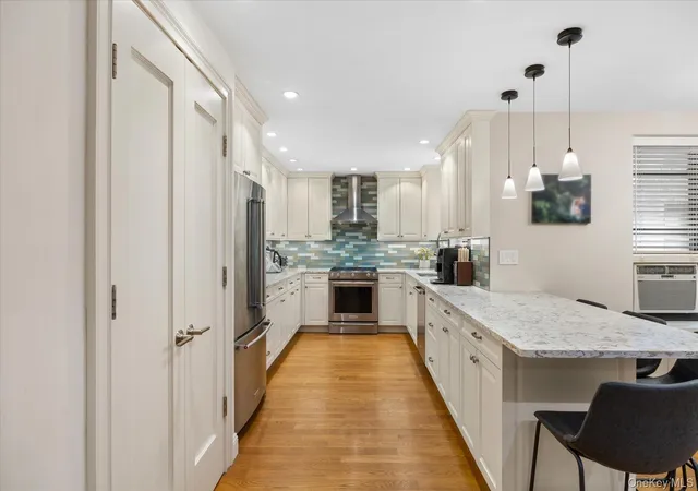 Photo 2 of Sale Pending at 83 30 98th Street #1H, Woodhaven, NY 11421 | MLS# 986269 | Listing updated on 2026-10-06