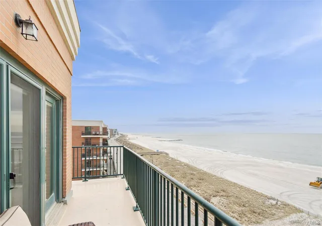 3rd image of 260 W Broadway #7A, Long Beach, NY 11561 | MLS# 986288