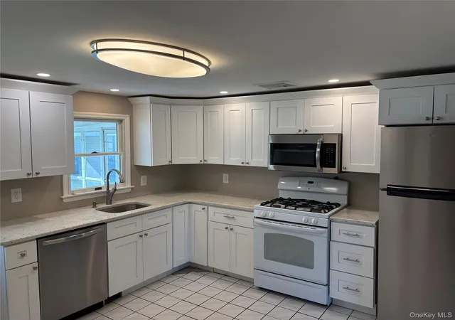 4th image of 7 Peck St, West Haverstraw, NY 10993 | MLS# 986293