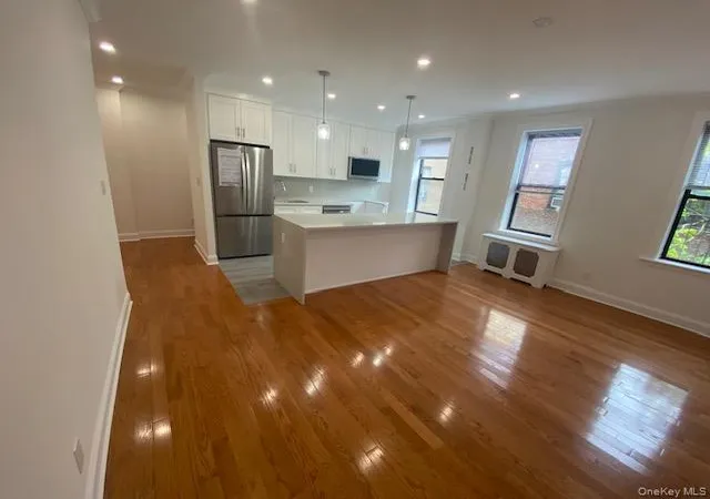 Homes for sale in New York, NY | 37-21 80Th St #4, New York, NY 11372 | MLS# 986298