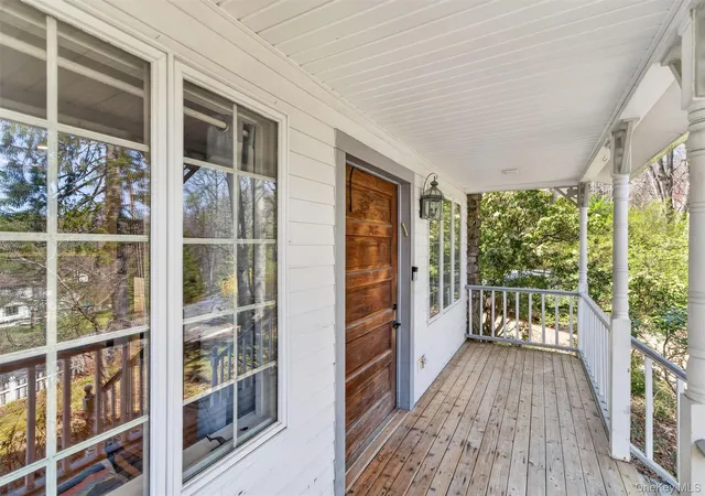 Photo 3 of Single family home for sale at 69 Edgewood Dr, Central Valley, NY 10917 | MLS# 986327 | Listing updated on 2026-09-13
