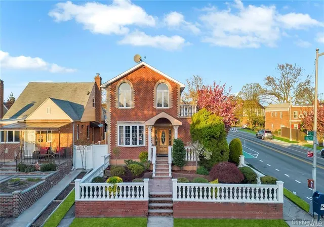 Single family home for sale at 50-43 192nd Street, Fresh Meadows, NY 11365 | MLS# 986340
