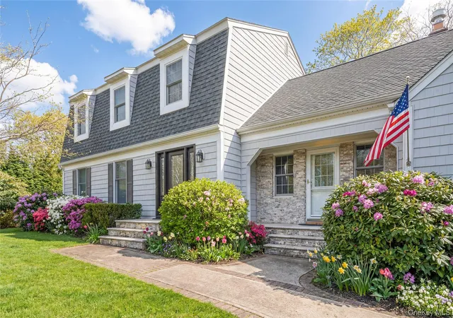 4th image of 59 Linda Ln W, Riverhead, NY 11901 | MLS# 986406