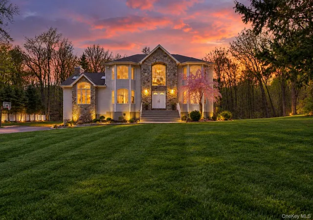 Photo 1 of Single family home for sale at 774 Haverstraw Rd, Ramapo, NY 10901 | MLS# 986447 | Listing updated on 2026-09-17