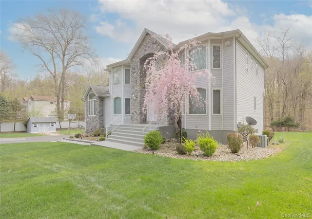 Photo 3 of Single family home for sale at 774 Haverstraw Rd, Ramapo, NY 10901 | MLS# 986447 | Listing updated on 2026-09-17