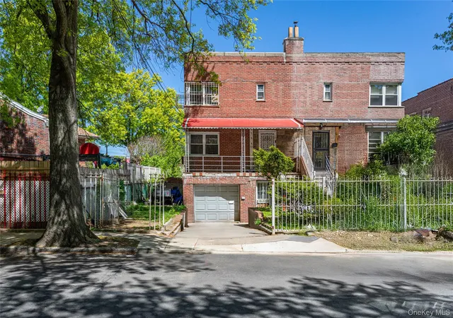 Photo 1 of Multi family home for sale at 1711 Mansion St, New York, NY 10460 | MLS# 986457 | Listing updated on 2026-09-08