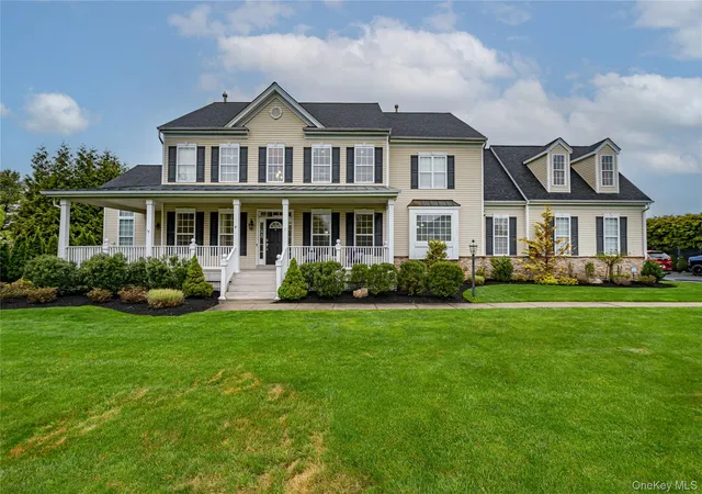2nd image of 4 Indianwood Ct, Wading River, NY 11792 | MLS# 986467