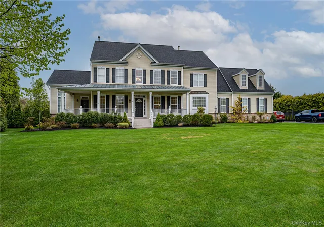 4th image of 4 Indianwood Ct, Wading River, NY 11792 | MLS# 986467