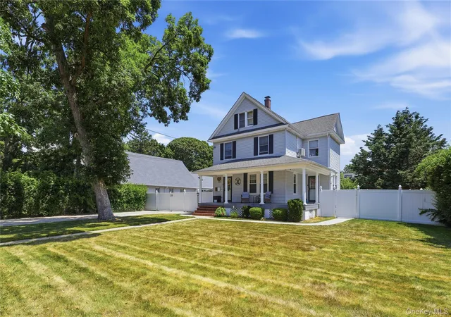 Photo 3 of Single family home for sale at 2381 Harrison Ave, Hempstead, NY 11510 | MLS# 986505 | Listing updated on 2026-09-03