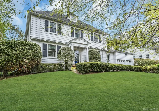 Photo 2 of Sale Pending at 21 The Birches, North Hempstead, NY 11576 | MLS# 986506 | Listing updated on 2026-09-19