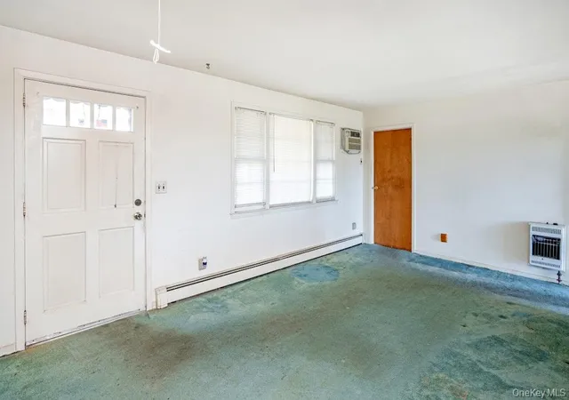 2nd image of 144 W Lake Dr, Lindenhurst, NY 11757 | MLS# 986626
