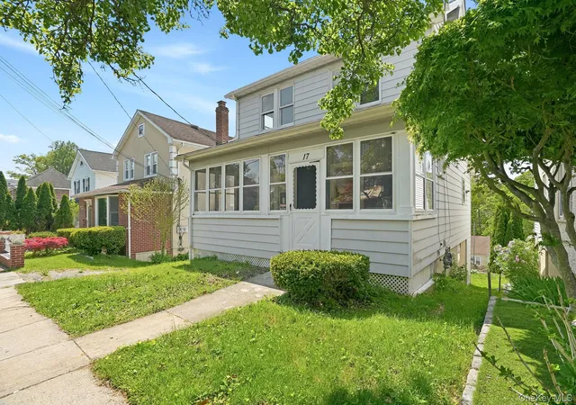 Photo 1 of Sale Pending at 17 Anderson Ave, Sleepy Hollow, NY 10591 | MLS# 986654 | Listing updated on 2026-09-19