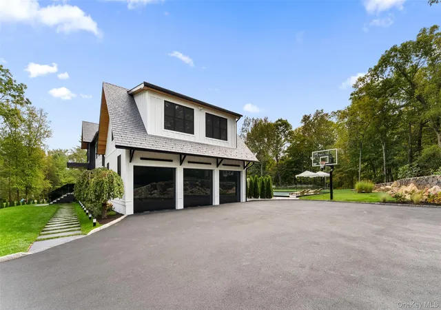 4th image of 45 Pine Hill Dr, Lewisboro, NY 10590 | MLS# 986698