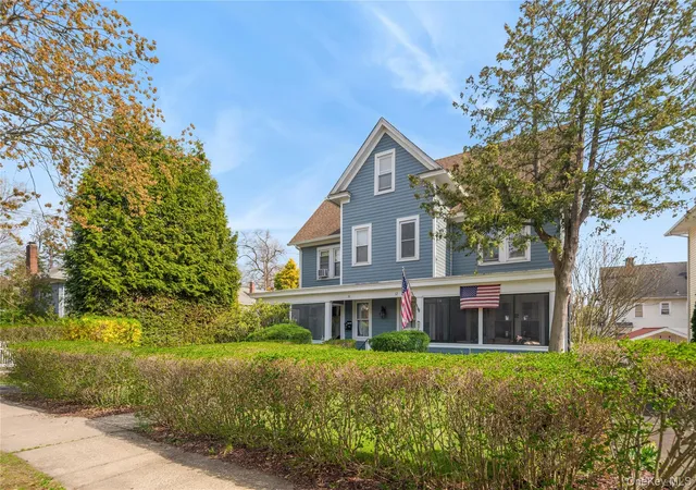 2nd image of 12 Marathon Pl, Rye Town, NY 10573 | MLS# 986739