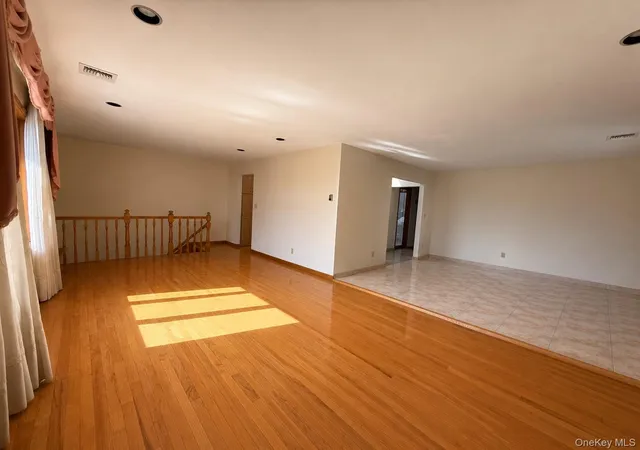 Photo 3 of Sale Pending at 208 Doris Ave, Franklin Square, NY 11010 | MLS# 986740 | Listing updated on 2026-06-09