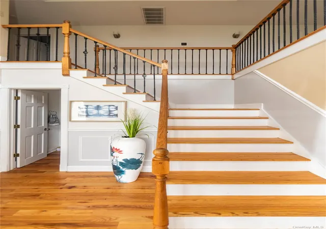 Photo 3 of Sale Pending at 107 Dunthorne Dr, Crawford, NY 12721 | MLS# 986819 | Listing updated on 2026-08-25