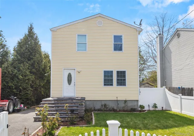 Photo 1 of Sale Pending at 30 S 28th Street, Babylon, NY 11798 | MLS# 986868 | Listing updated on 2026-05-11