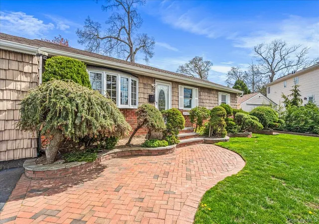 Photo 1 of Sale Pending at 21 Norman St, Hempstead, NY 11563 | MLS# 986909 | Listing updated on 2026-09-19