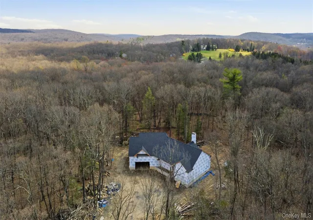 Homes for sale in Warwick (town), NY | 16 Black Rock Rd, Warwick (town), NY 10990 | MLS# 986924