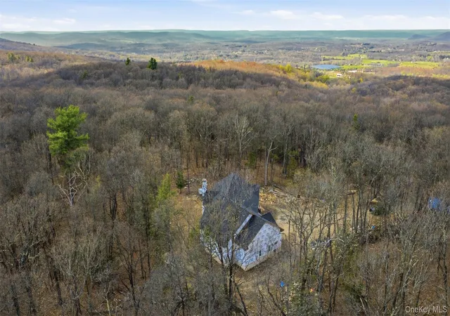 Homes for sale in Warwick (town), NY | 16 Black Rock Rd, Warwick (town), NY 10990 | MLS# 986924