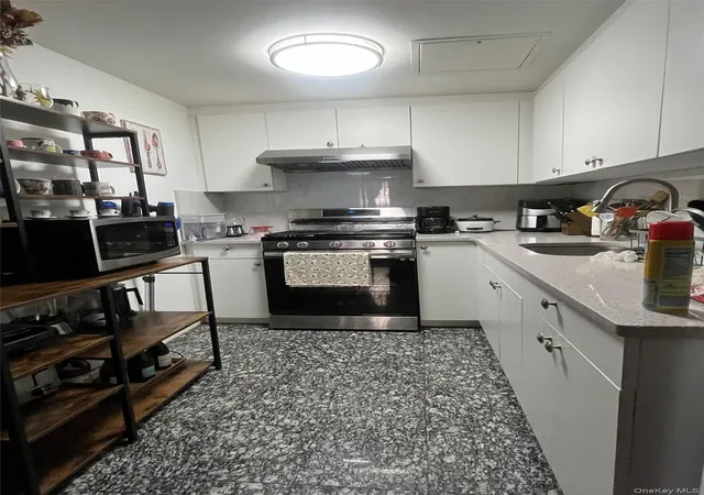 Photo 3 of Multi family home for sale at 87 33 Elmhurst Ave, Elmhurst, NY 11373 | MLS# 986947 | Listing updated on 2026-04-18