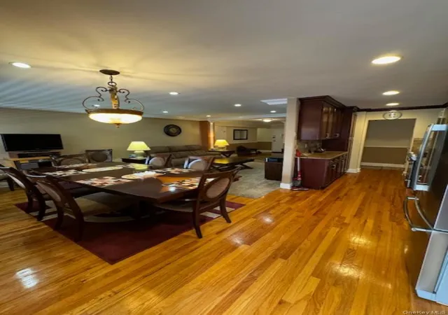 3rd image of 151-20 88Th St, New York, NY 11414