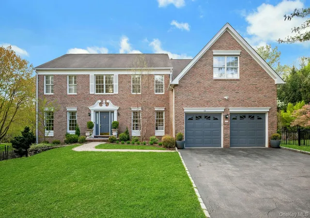 1st image of 34 Eagle Ct, White Plains, NY 10605 | MLS# 986962