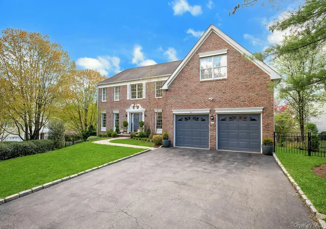 2nd image of 34 Eagle Ct, White Plains, NY 10605 | MLS# 986962