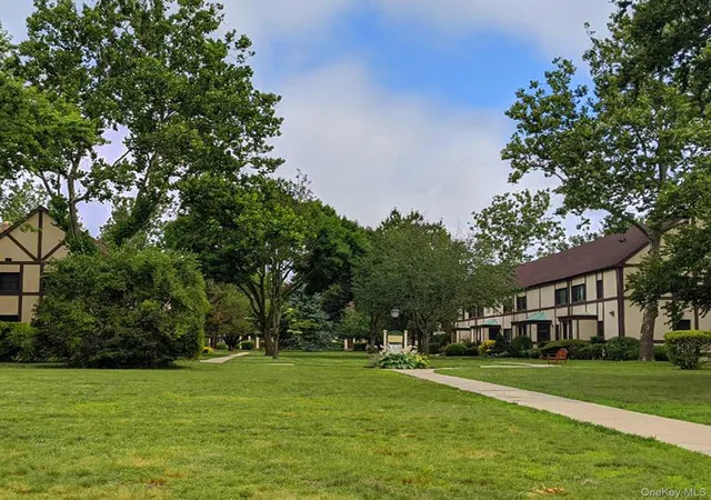 10th image of 129 Fifteenth St #B2, Hempstead, NY 11530 | MLS# 986986