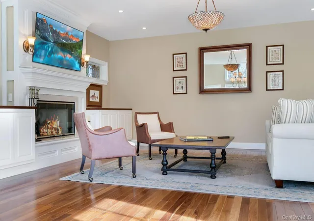 Photo 3 of Sale Pending at 30 Post Flds Ln, Quogue, NY 11959 | MLS# 986997 | Listing updated on 2026-09-19