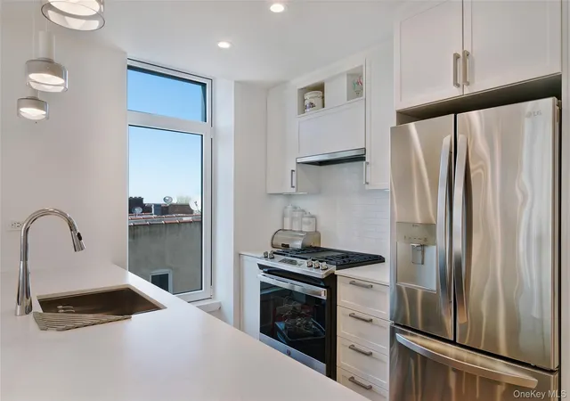 2nd image of 133 Beach 116th St #4G, Rockaway Park, NY 11694 | MLS# 987027