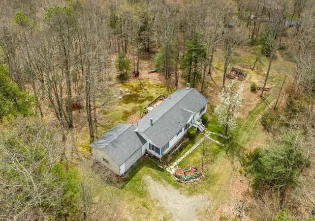 Homes for sale in Lumberland, NY | 114 Kalin Weber Rd, Lumberland, NY 12737 | MLS# 987033