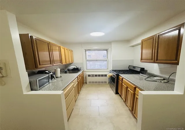 4th image of 89-15 Parsons Blvd #10E, Jamaica, NY 11432 | MLS# 987069