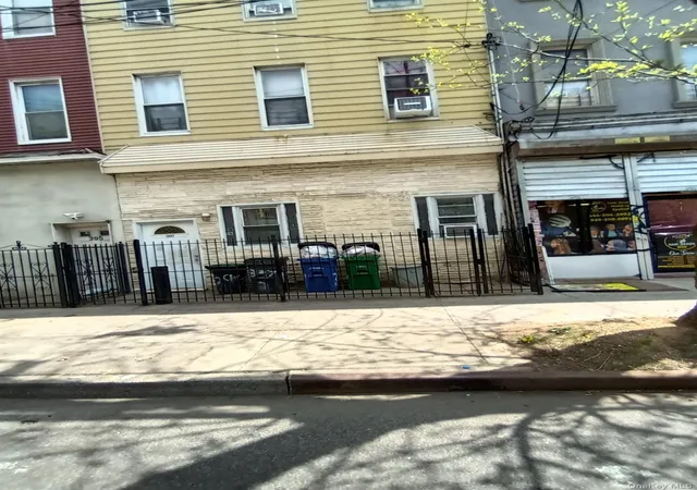 Photo 2 of Multi family home for sale at 397 Crescent St, Brooklyn, NY 11208 | MLS# 987077 | Listing updated on 2026-04-18