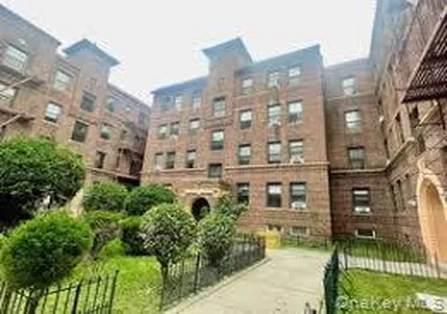1st image of 6140 Saunders Street #C15, Rego Park, NY 11374 | MLS# 987117