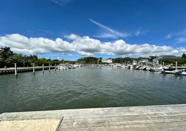 Photo 4 of Single family home for sale at 26 Canvasback Ln, East Quogue, NY 11942 | MLS# 987188 | Listing updated on 2026-04-19